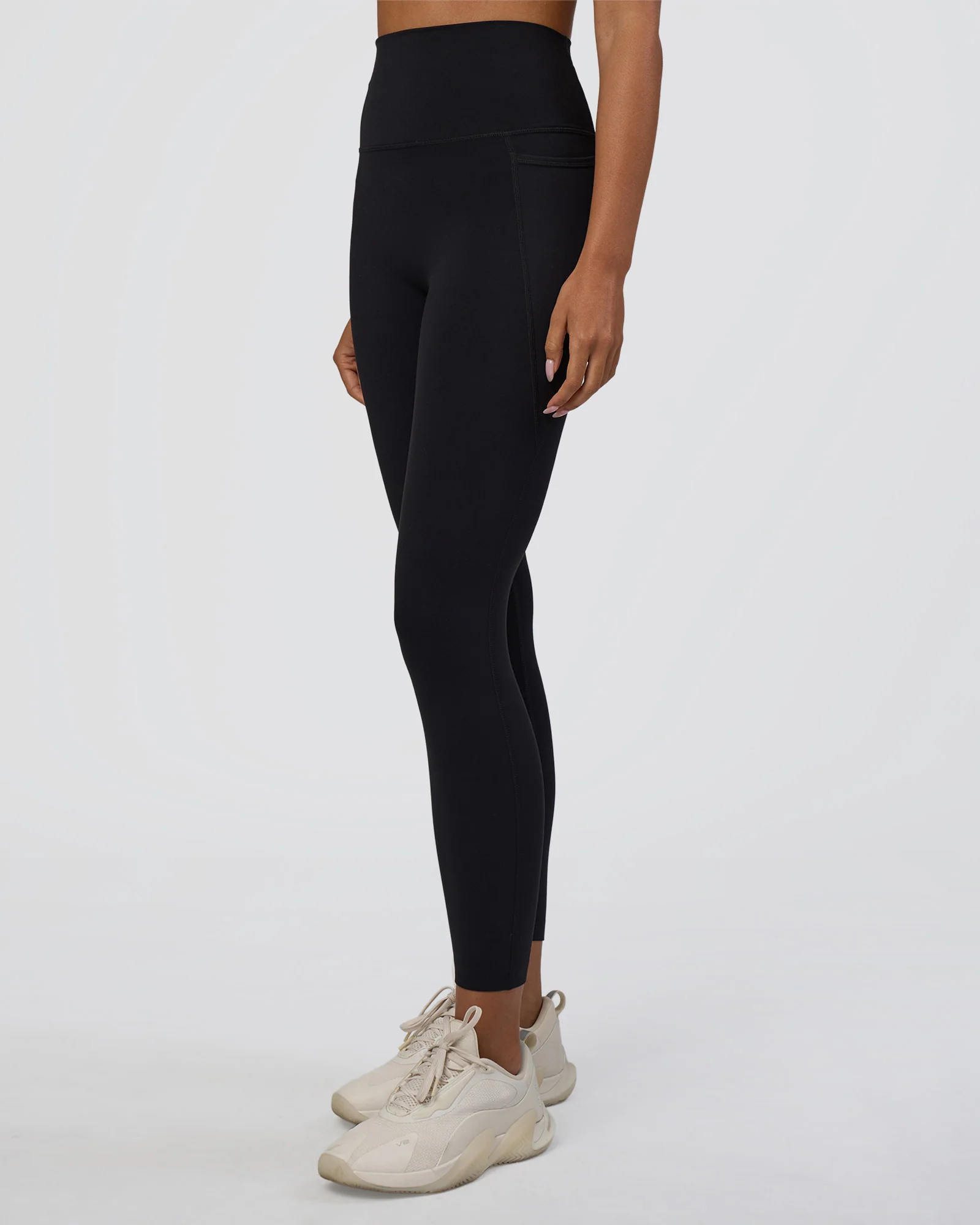 11257-elixir-ultra-high-rise-7-8-legging-pockets-black-1.webp Elixir Ultra High-Rise 7/8 Legging Pockets - Black