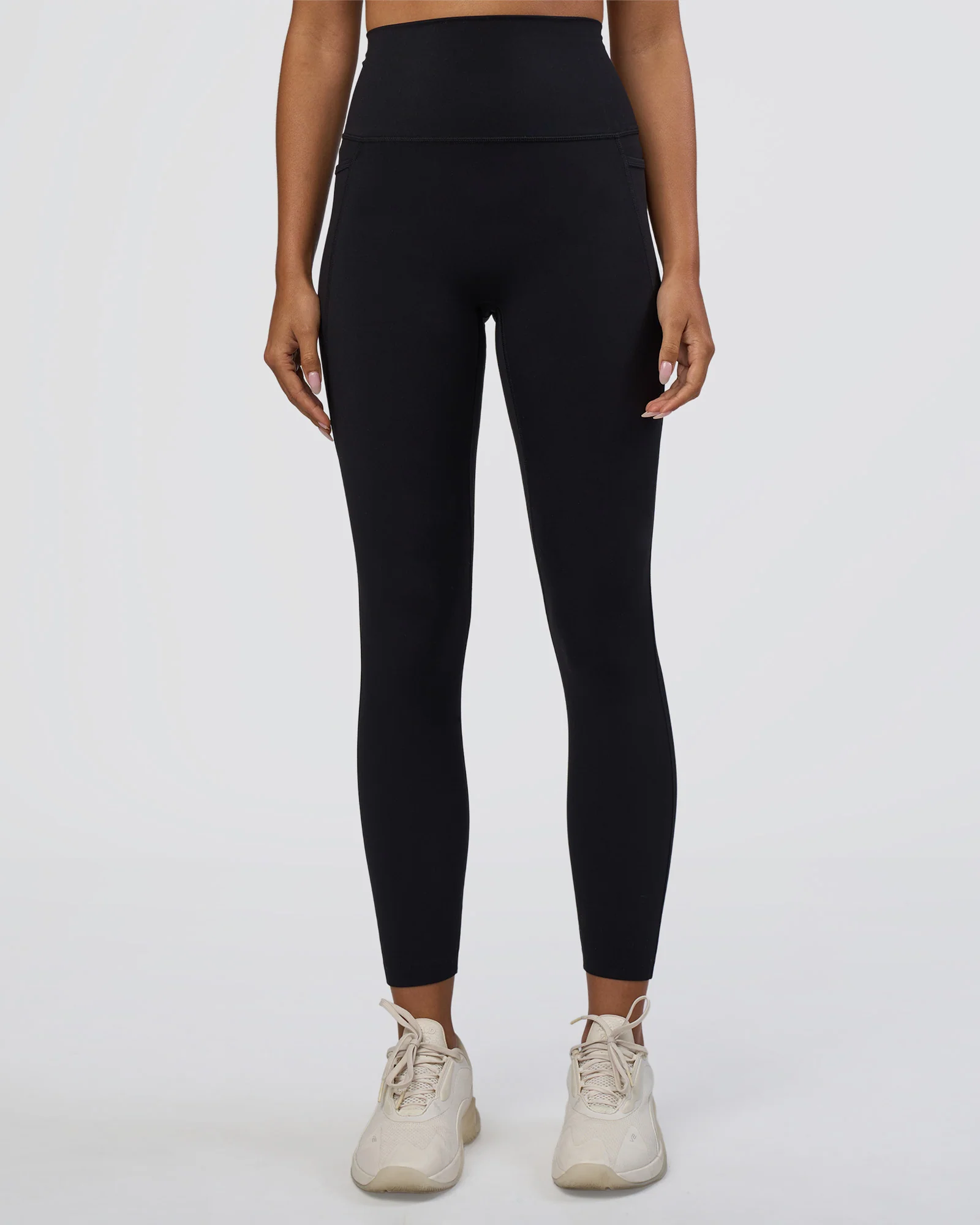 11257-elixir-ultra-high-rise-7-8-legging-pockets-black-6.webp Elixir Ultra High-Rise 7/8 Legging Pockets - Black
