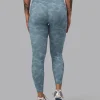 11266-elixir-ultra-high-rise-7-8-legging-pockets-tranquil-elemental-blue-4.webp Elixir Ultra High-Rise 7/8 Legging Pockets - Tranquil-Elemental Blue
