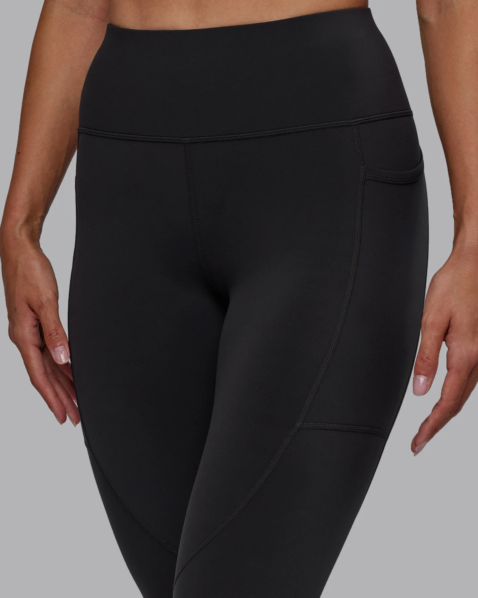 Rep Ultra High-Rise 7/8 Legging Pockets - Pirate Black-White