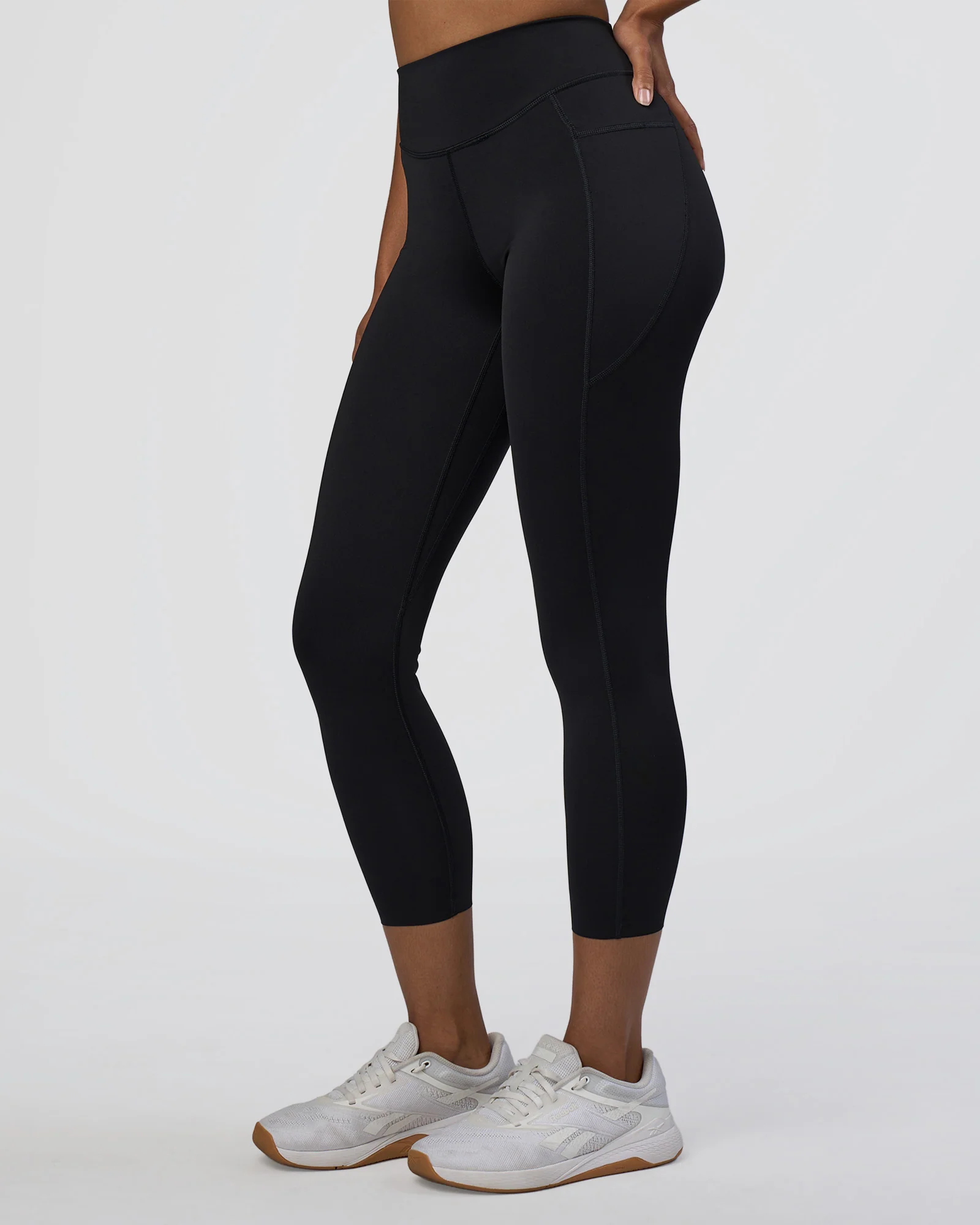 11293-elite-high-rise-7-8-legging-pockets-black-2.webp Elite High-Rise 7/8 Legging Pockets - Black