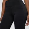 11293-elite-high-rise-7-8-legging-pockets-black-3.webp Elite High-Rise 7/8 Legging Pockets - Black