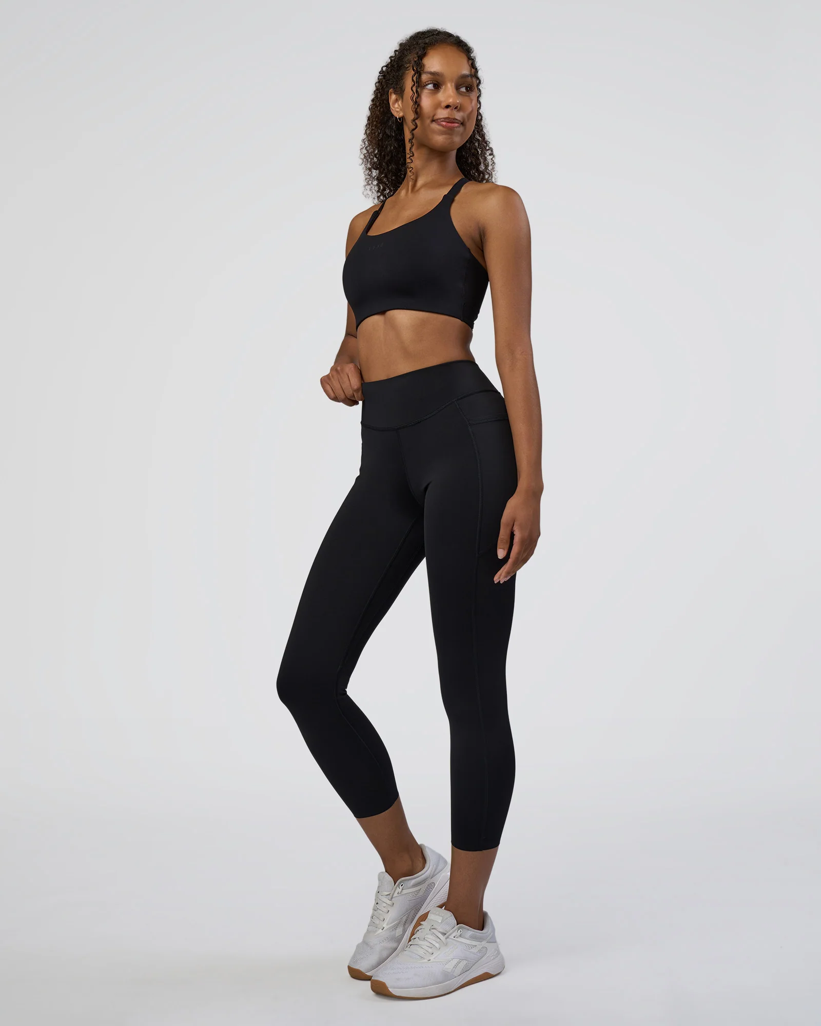 11293-elite-high-rise-7-8-legging-pockets-black-5.webp Elite High-Rise 7/8 Legging Pockets - Black