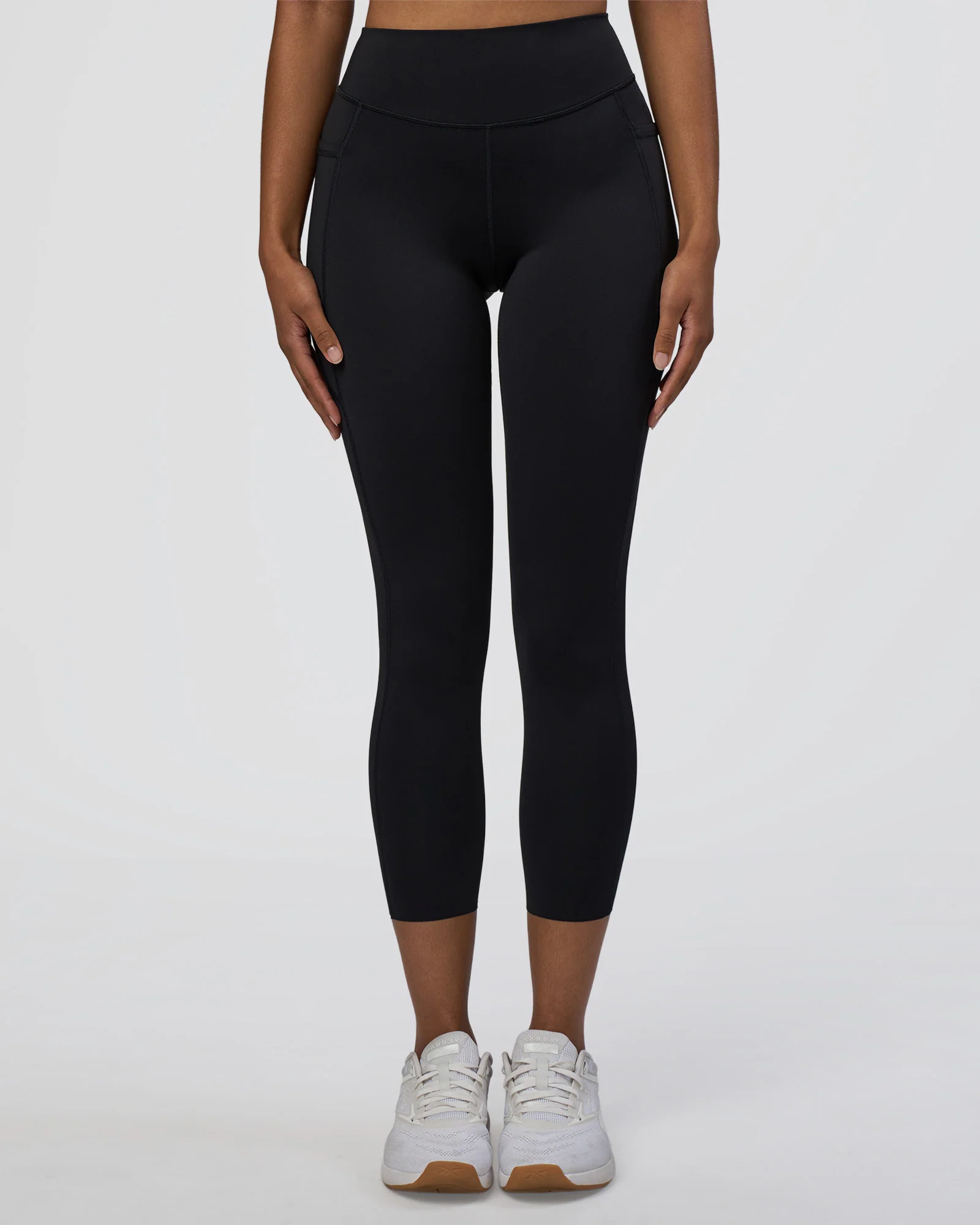 11293-elite-high-rise-7-8-legging-pockets-black-6.webp Elite High-Rise 7/8 Legging Pockets - Black