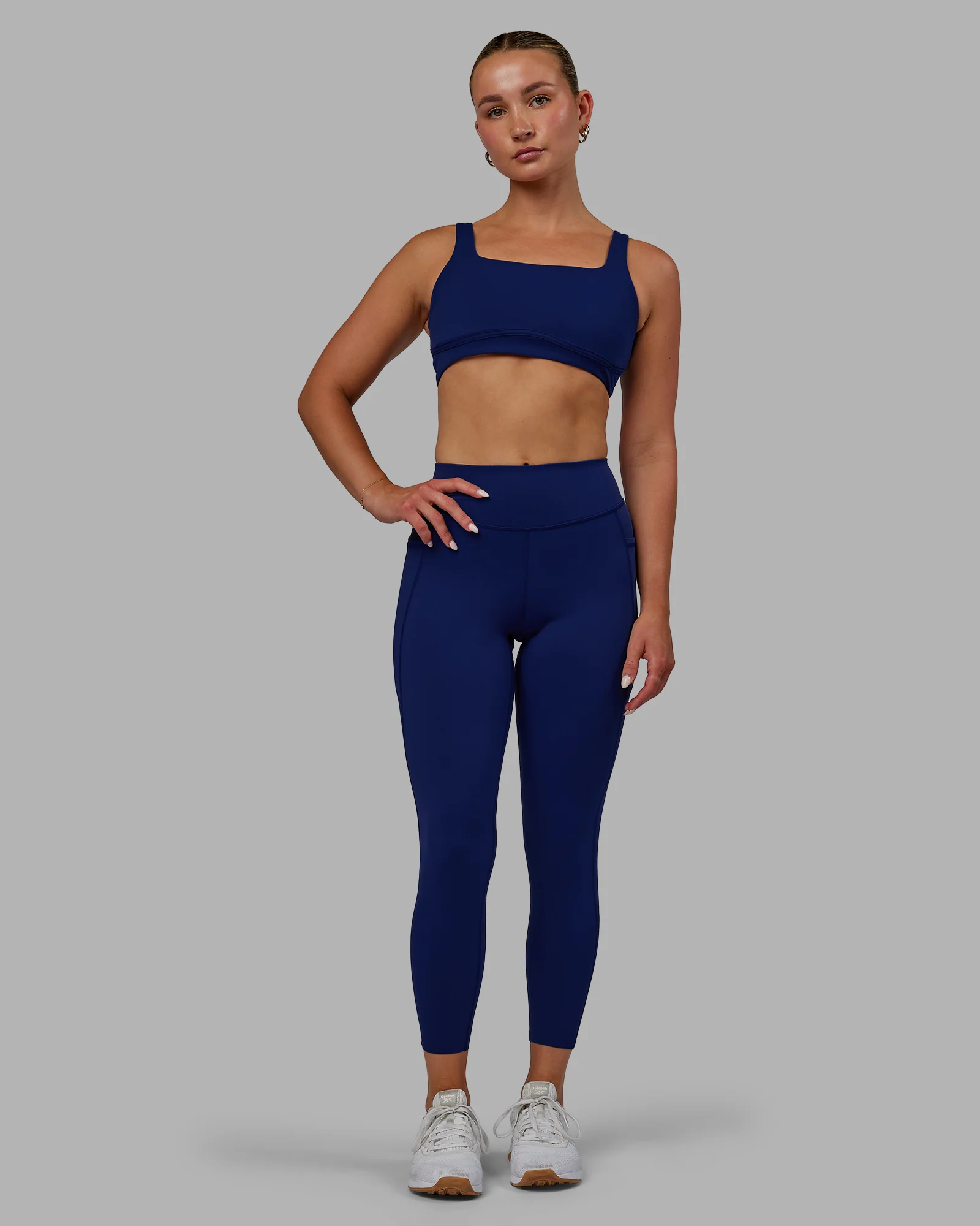 11302-elite-high-rise-7-8-legging-pockets-midnight-blue-5.webp Elite High-Rise 7/8 Legging Pockets - Midnight Blue