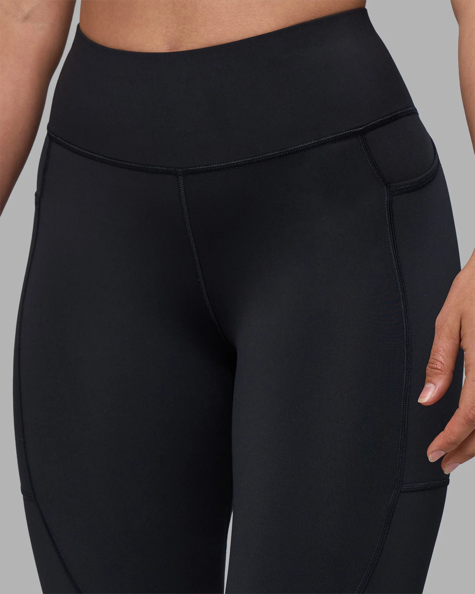 11329-rep-ultra-high-rise-7-8-legging-pockets-black-blue-atoll-8.webp Rep Ultra High-Rise 7/8 Legging Pockets - Black-Blue Atoll