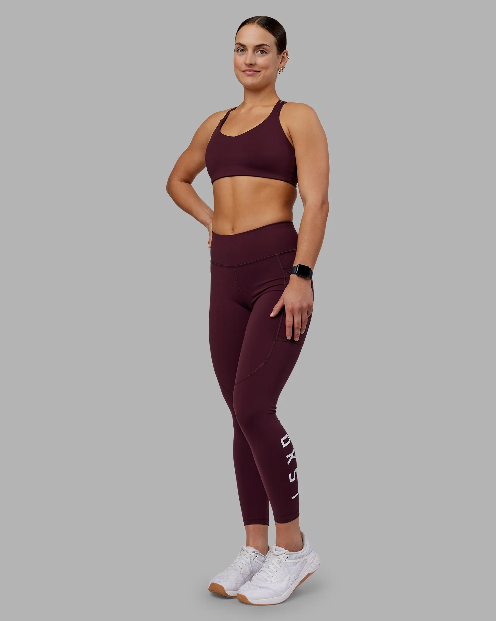 11338-rep-ultra-high-rise-7-8-legging-pockets-cherry-lacquer-white-1.webp Rep Ultra High-Rise 7/8 Legging Pockets - Cherry Lacquer-White