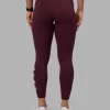 11338-rep-ultra-high-rise-7-8-legging-pockets-cherry-lacquer-white-4.webp Rep Ultra High-Rise 7/8 Legging Pockets - Cherry Lacquer-White