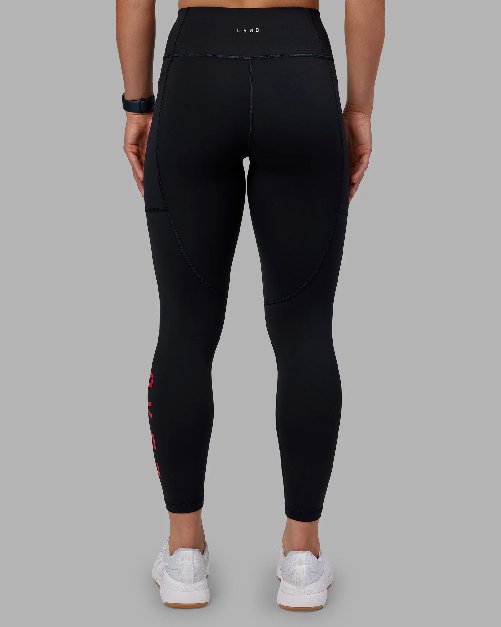 11347-rep-ultra-high-rise-7-8-legging-pockets-black-scarlet-4.webp Rep Ultra High-Rise 7/8 Legging Pockets - Black-Scarlet