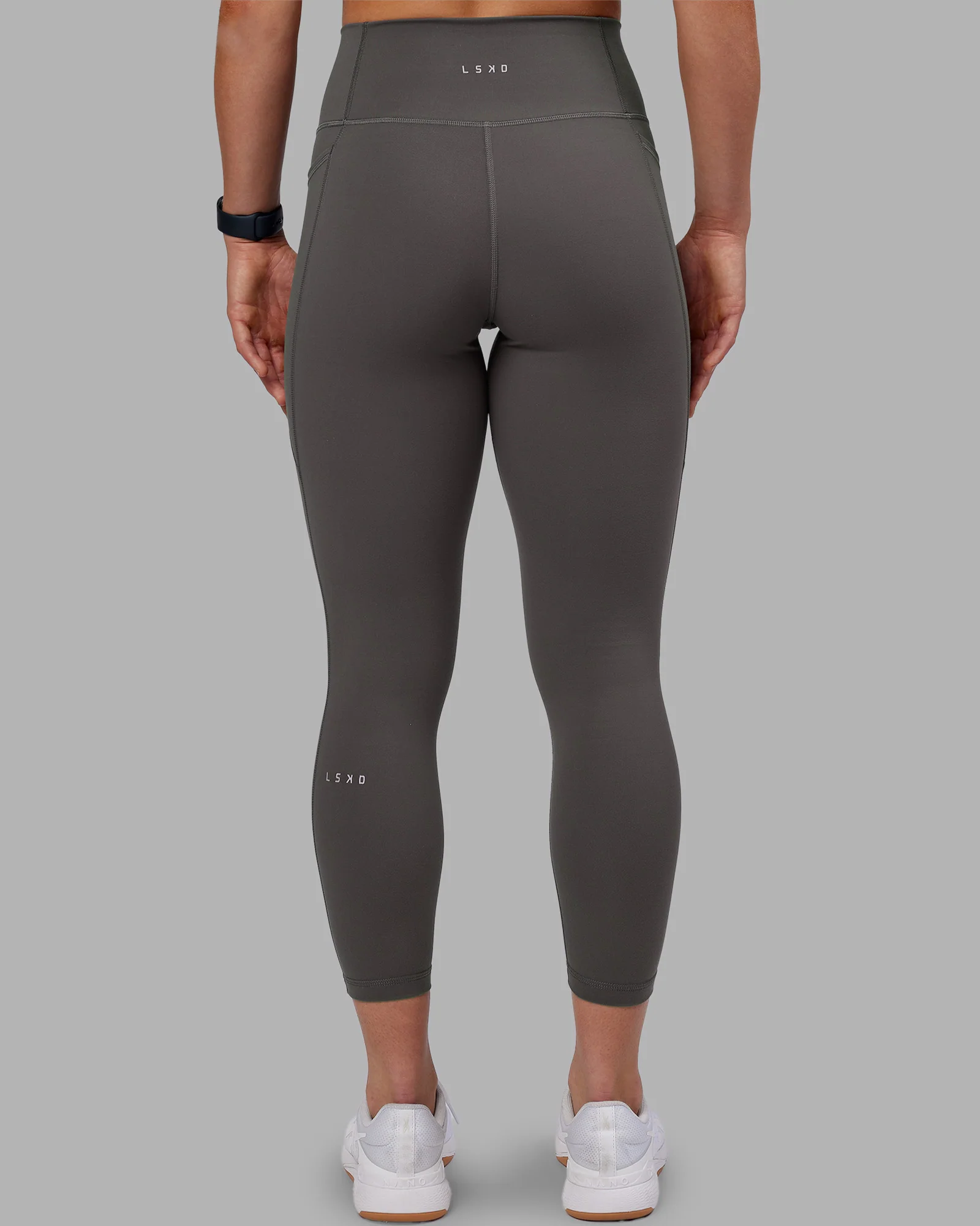 11374-fusion-ultra-high-rise-7-8-legging-pockets-dark-storm-4.webp Fusion Ultra High-Rise 7/8 Legging Pockets - Dark Storm