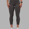 11374-fusion-ultra-high-rise-7-8-legging-pockets-dark-storm-6.webp Fusion Ultra High-Rise 7/8 Legging Pockets - Dark Storm