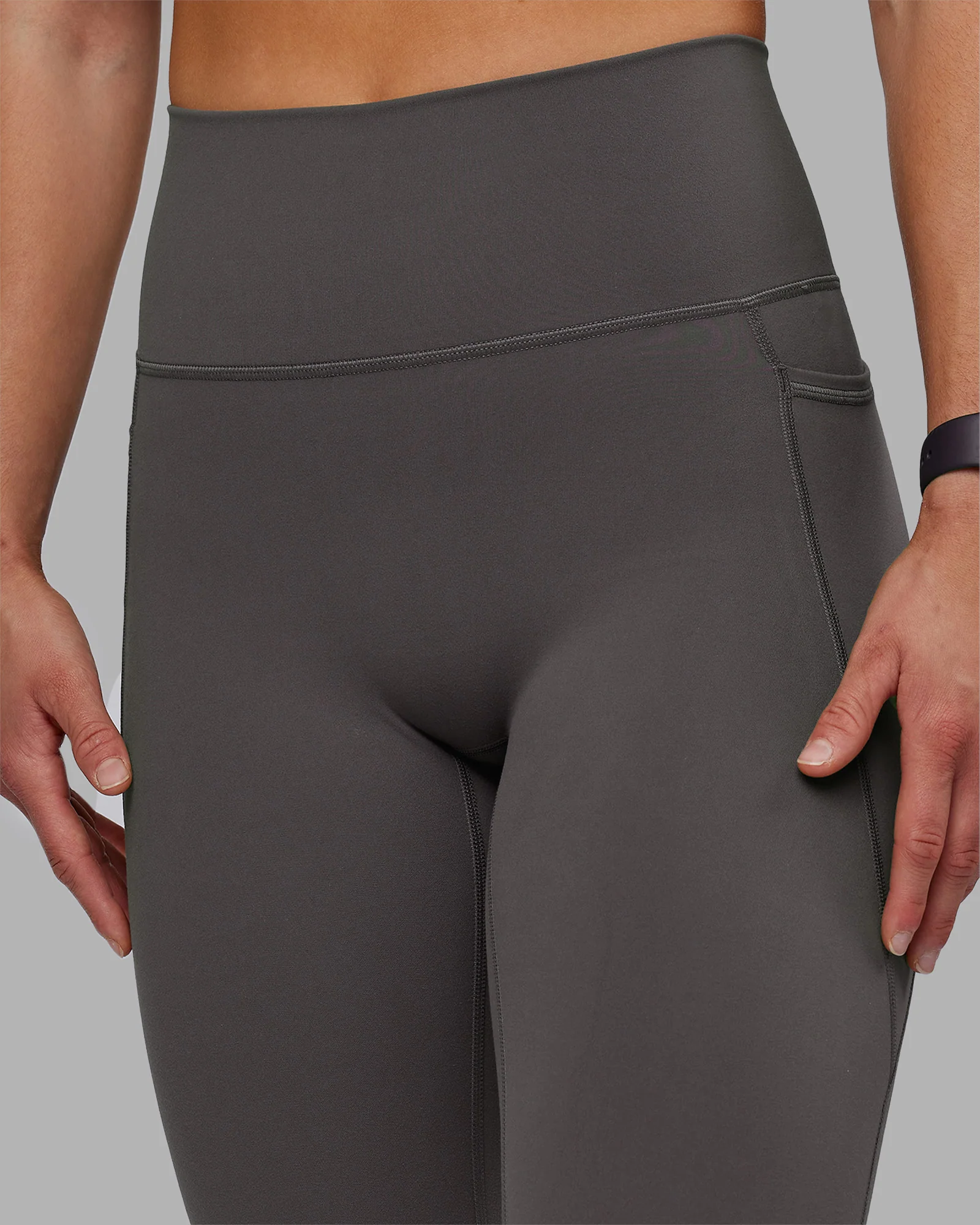 11374-fusion-ultra-high-rise-7-8-legging-pockets-dark-storm-7.webp Fusion Ultra High-Rise 7/8 Legging Pockets - Dark Storm
