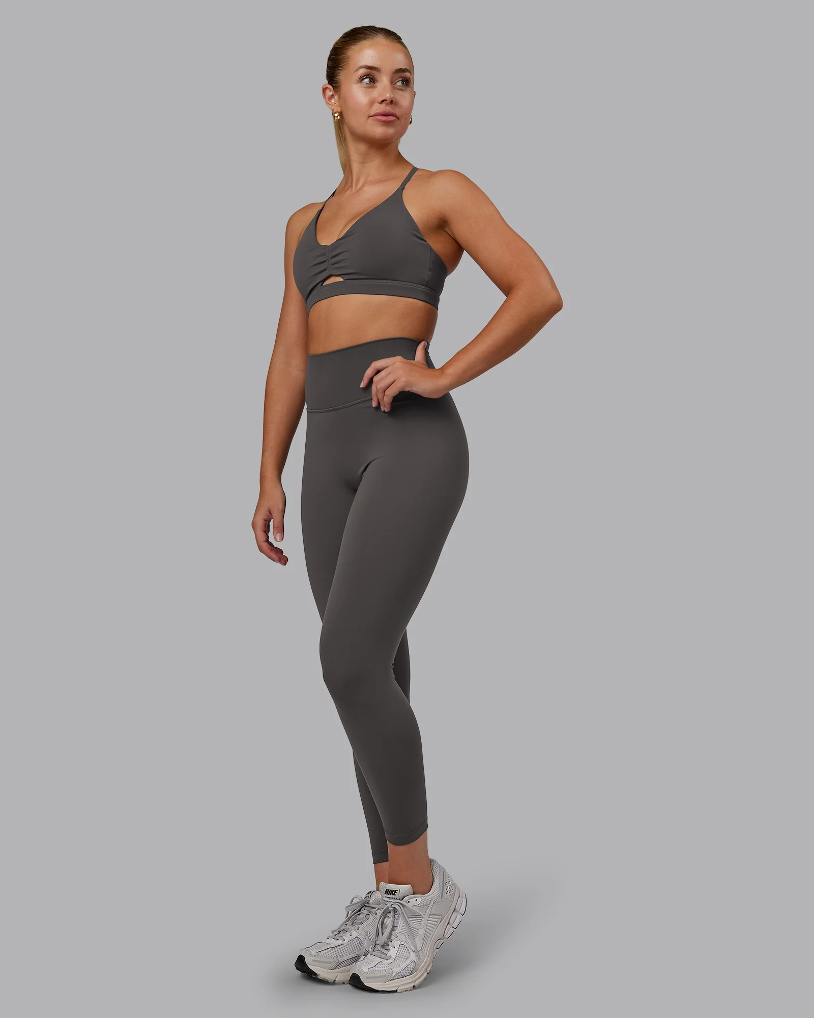 11383-fusion-ultra-high-rise-7-8-legging-dark-storm-1.webp Fusion Ultra High-Rise 7/8 Legging - Dark Storm