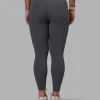 11428-elixir-ultra-high-rise-7-8-legging-pockets-dark-storm-4.webp Elixir Ultra High-Rise 7/8 Legging Pockets - Dark Storm