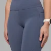 11455-rep-ultra-high-rise-7-8-legging-pockets-night-shadow-white-3.webp Rep Ultra High-Rise 7/8 Legging Pockets - Night Shadow-White