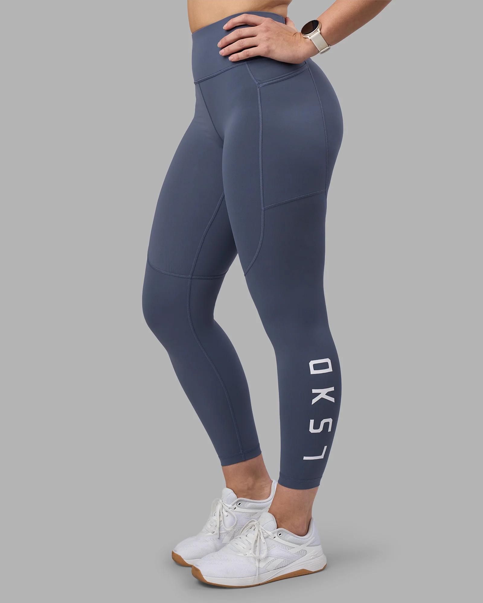 11456-night-shadow-white-2xs-night-shadow-white-2xs-variation-1.webp Rep Ultra High-Rise 7/8 Legging Pockets - Night Shadow-White
