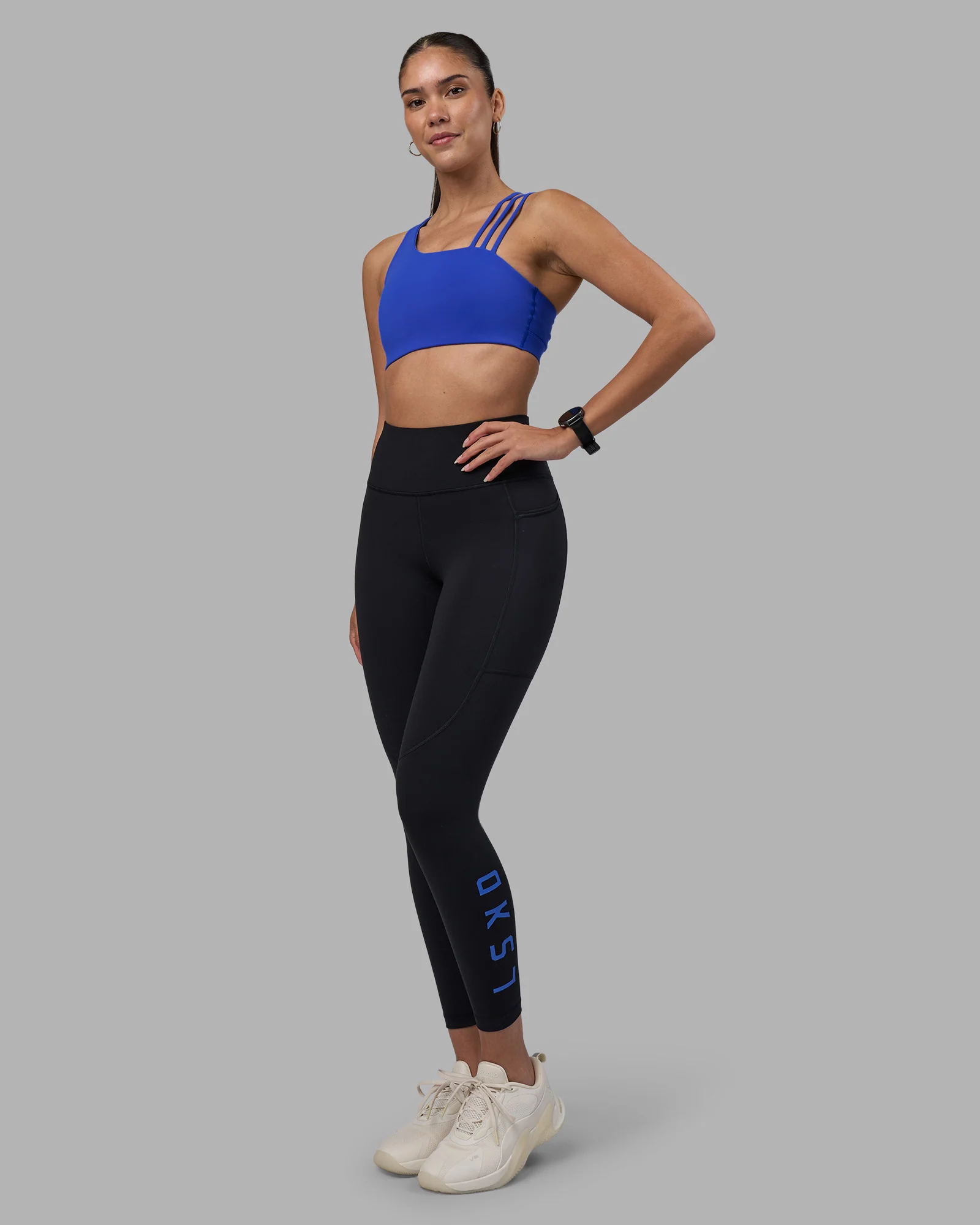 11464-rep-ultra-high-rise-7-8-legging-pockets-black-power-cobalt-5.webp Rep Ultra High-Rise 7/8 Legging Pockets - Black-Power Cobalt