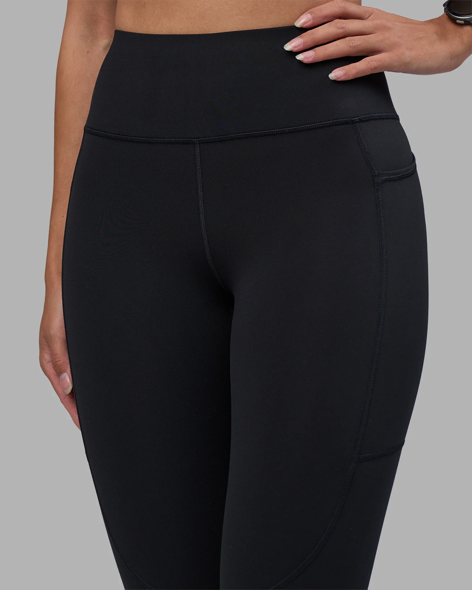 11464-rep-ultra-high-rise-7-8-legging-pockets-black-power-cobalt-7.webp Rep Ultra High-Rise 7/8 Legging Pockets - Black-Power Cobalt