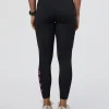 11500-rep-ultra-high-rise-7-8-legging-pockets-black-ultra-fuchsia-4.webp Rep Ultra High-Rise 7/8 Legging Pockets - Black-Ultra Fuchsia