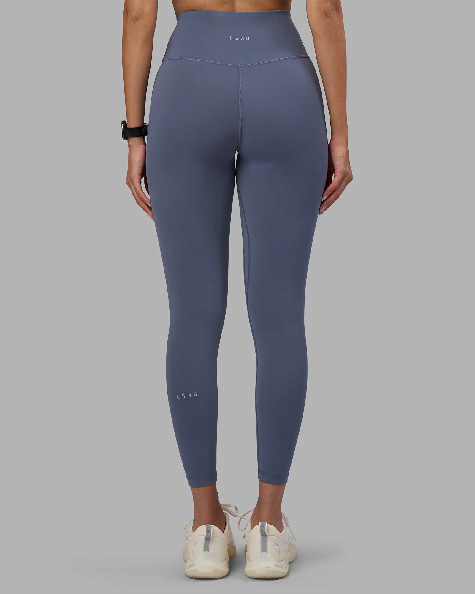 11558-fusion-ultra-high-rise-7-8-legging-night-shadow-4.webp Fusion Ultra High-Rise 7/8 Legging - Night Shadow
