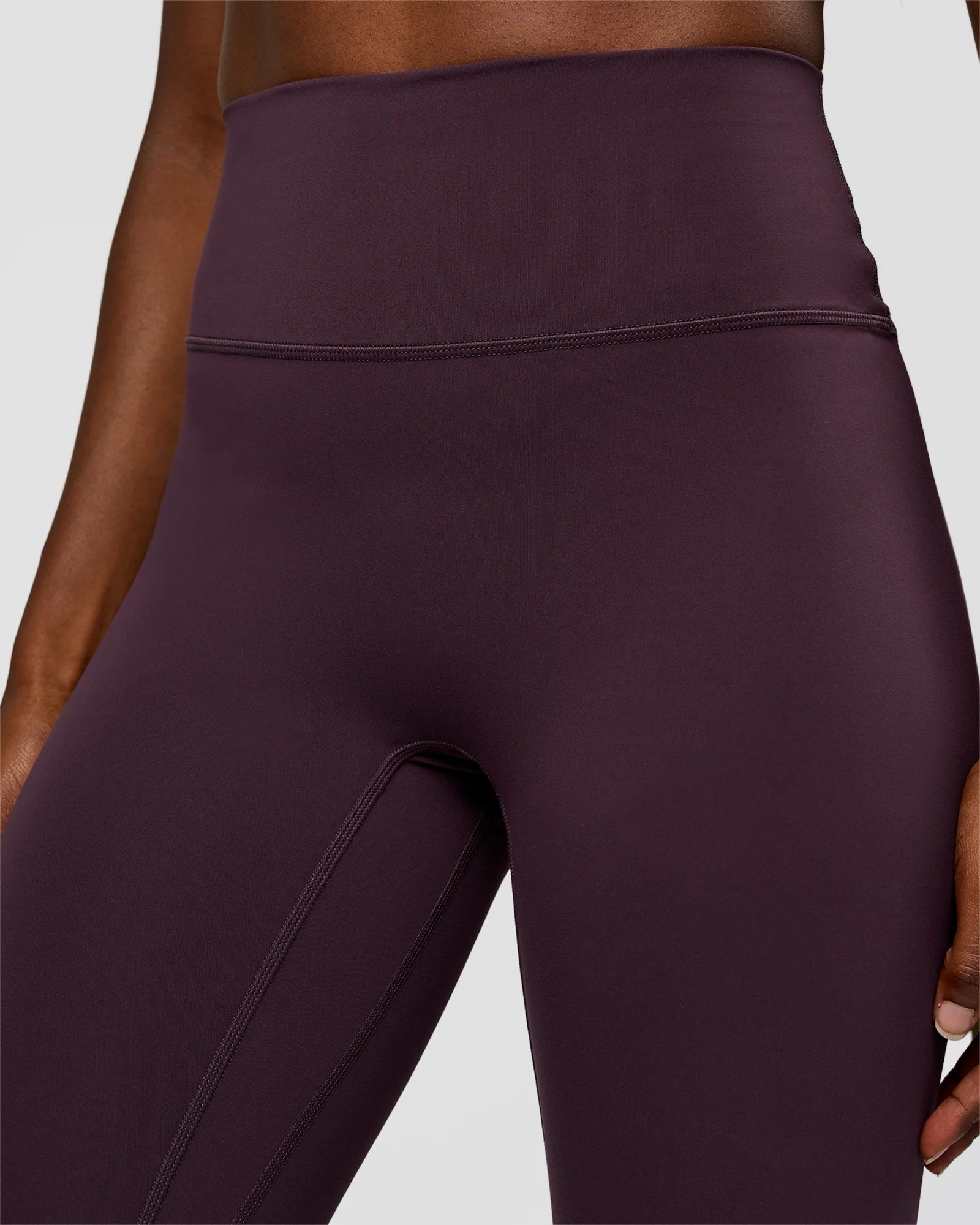 11585-fusion-ultra-high-rise-7-8-legging-midnight-plum-3.webp Fusion Ultra High-Rise 7/8 Legging - Midnight Plum