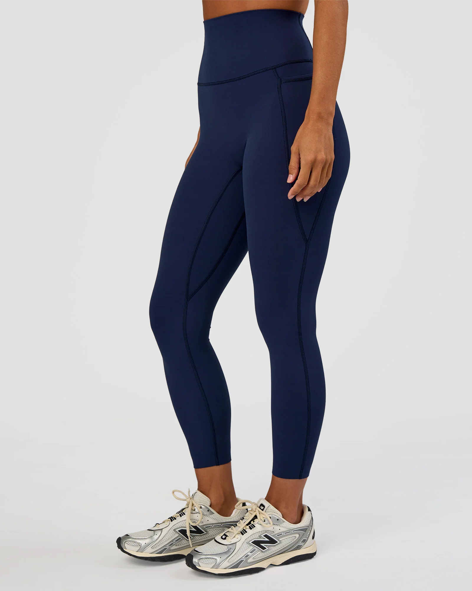 11639-elixir-ultra-high-rise-7-8-legging-pockets-future-navy-2.webp Elixir Ultra High-Rise 7/8 Legging Pockets - Future Navy