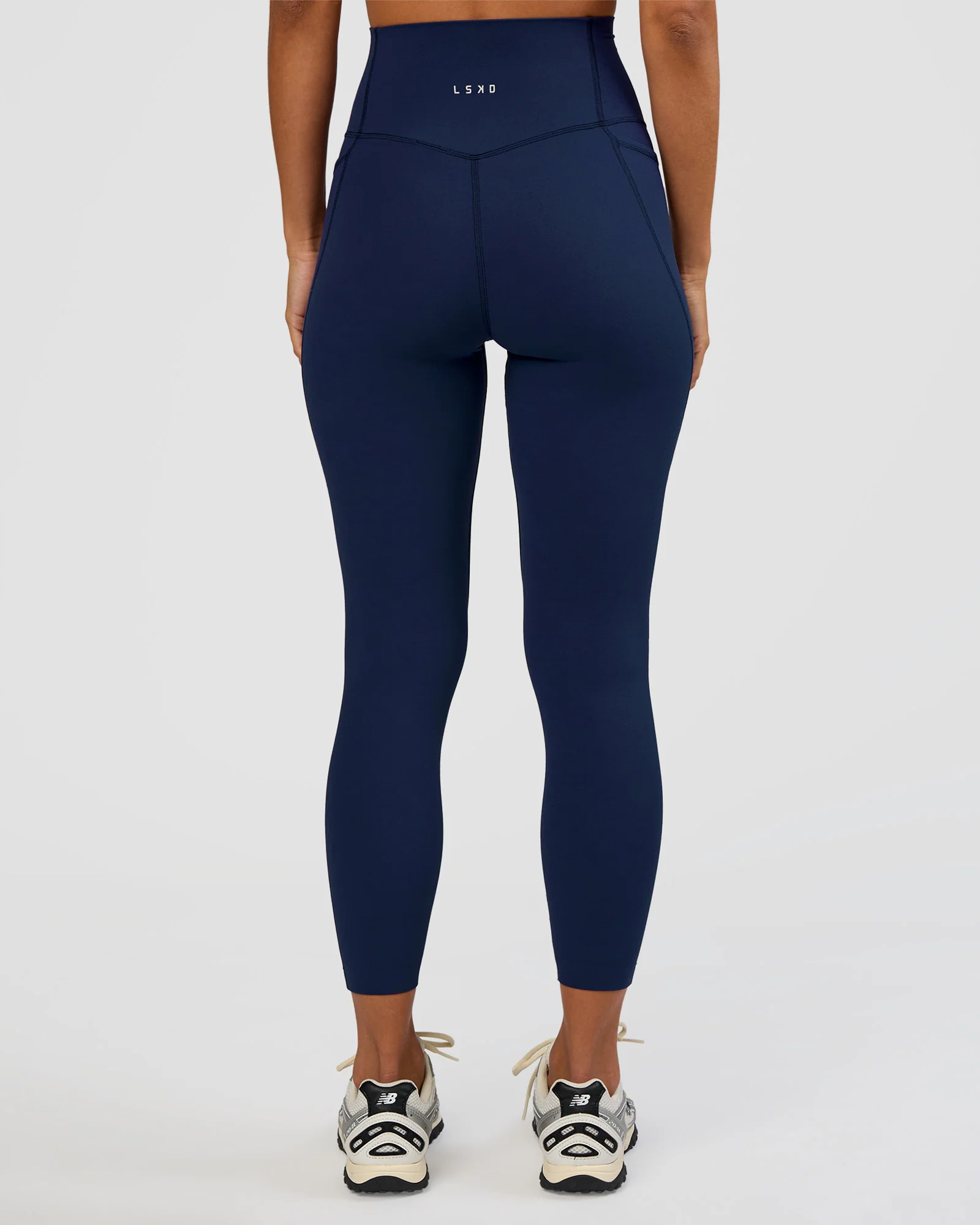 11639-elixir-ultra-high-rise-7-8-legging-pockets-future-navy-4.webp Elixir Ultra High-Rise 7/8 Legging Pockets - Future Navy