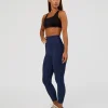 11639-elixir-ultra-high-rise-7-8-legging-pockets-future-navy-7.webp Elixir Ultra High-Rise 7/8 Legging Pockets - Future Navy