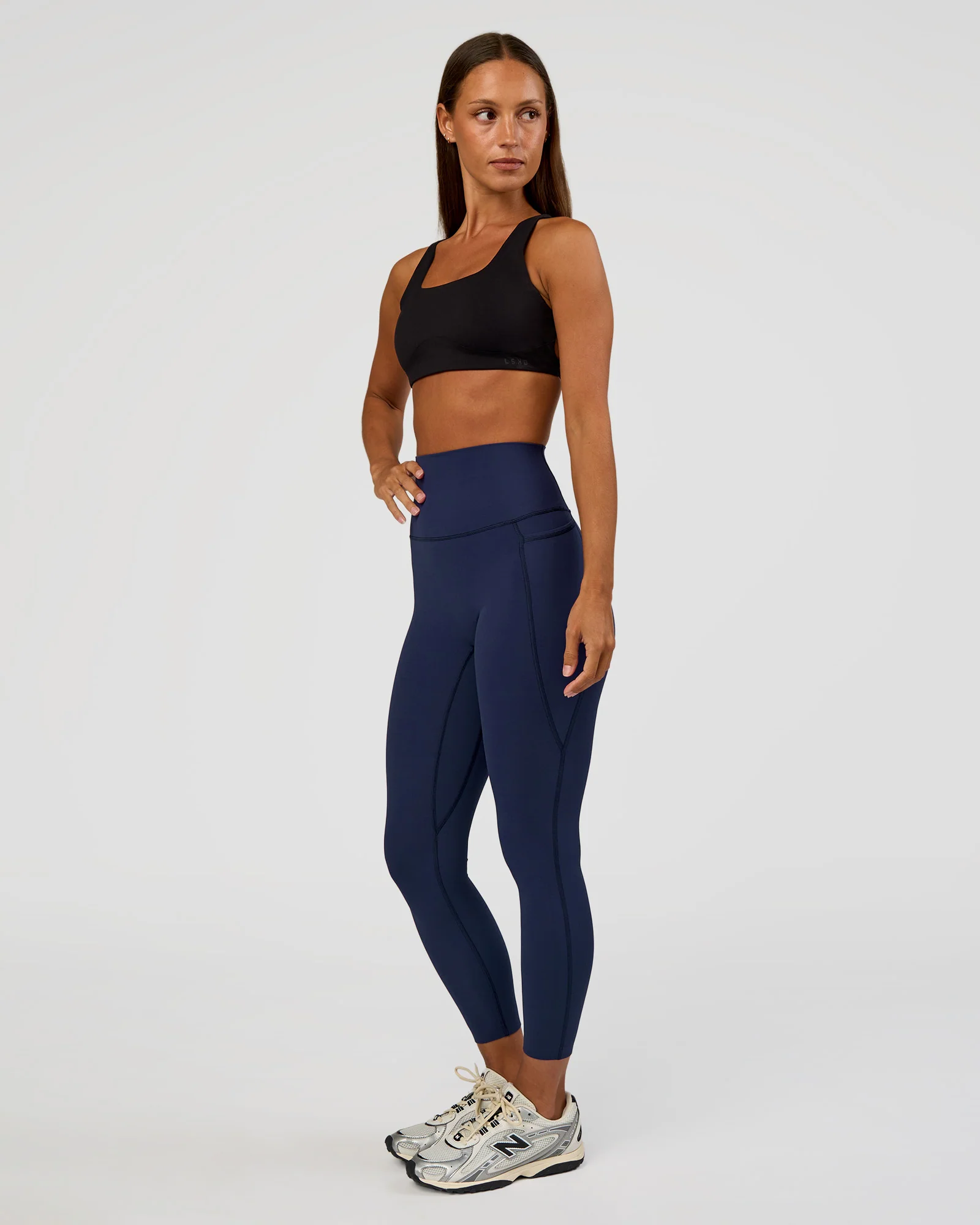 11639-elixir-ultra-high-rise-7-8-legging-pockets-future-navy-7.webp Elixir Ultra High-Rise 7/8 Legging Pockets - Future Navy