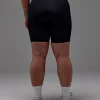 11657-fusion-ultra-high-rise-9-short-pockets-black-26.webp Fusion Ultra High-Rise 9" Short Pockets - Black