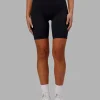 11657-fusion-ultra-high-rise-9-short-pockets-black-6.webp Fusion Ultra High-Rise 9" Short Pockets - Black