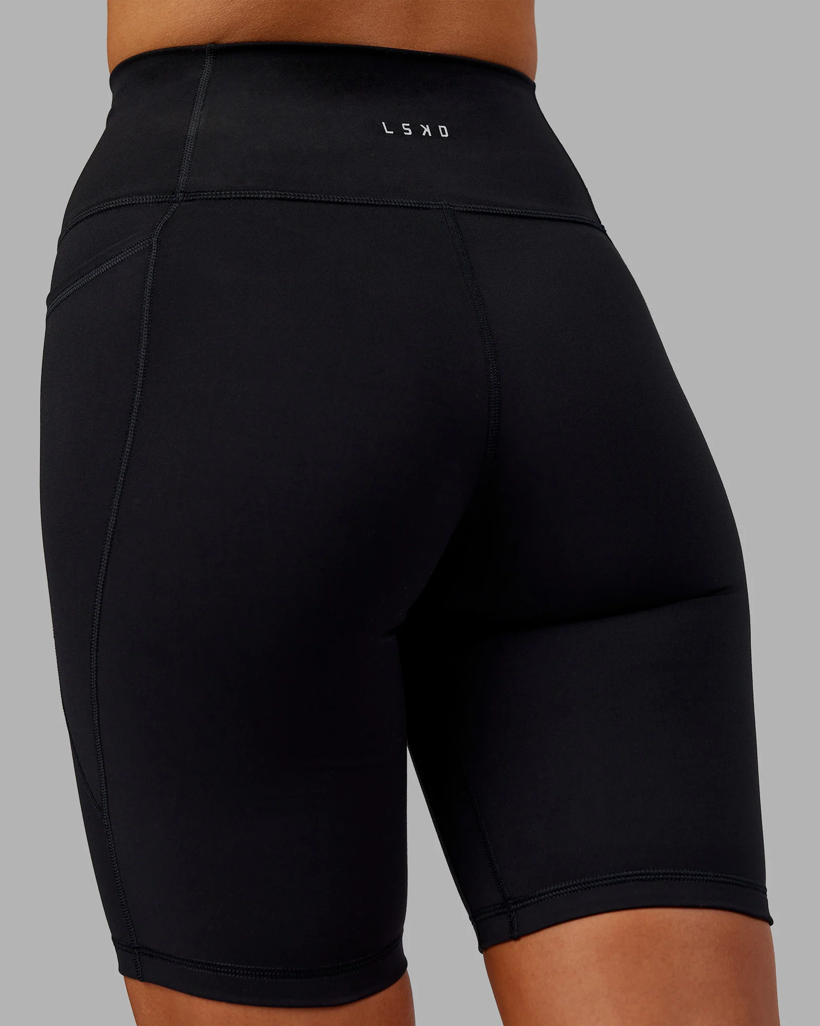 11657-fusion-ultra-high-rise-9-short-pockets-black-7.webp Fusion Ultra High-Rise 9" Short Pockets - Black