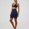 11675-fusion-ultra-high-rise-9-short-pockets-future-navy-4.webp Fusion Ultra High-Rise 9" Short Pockets - Future Navy