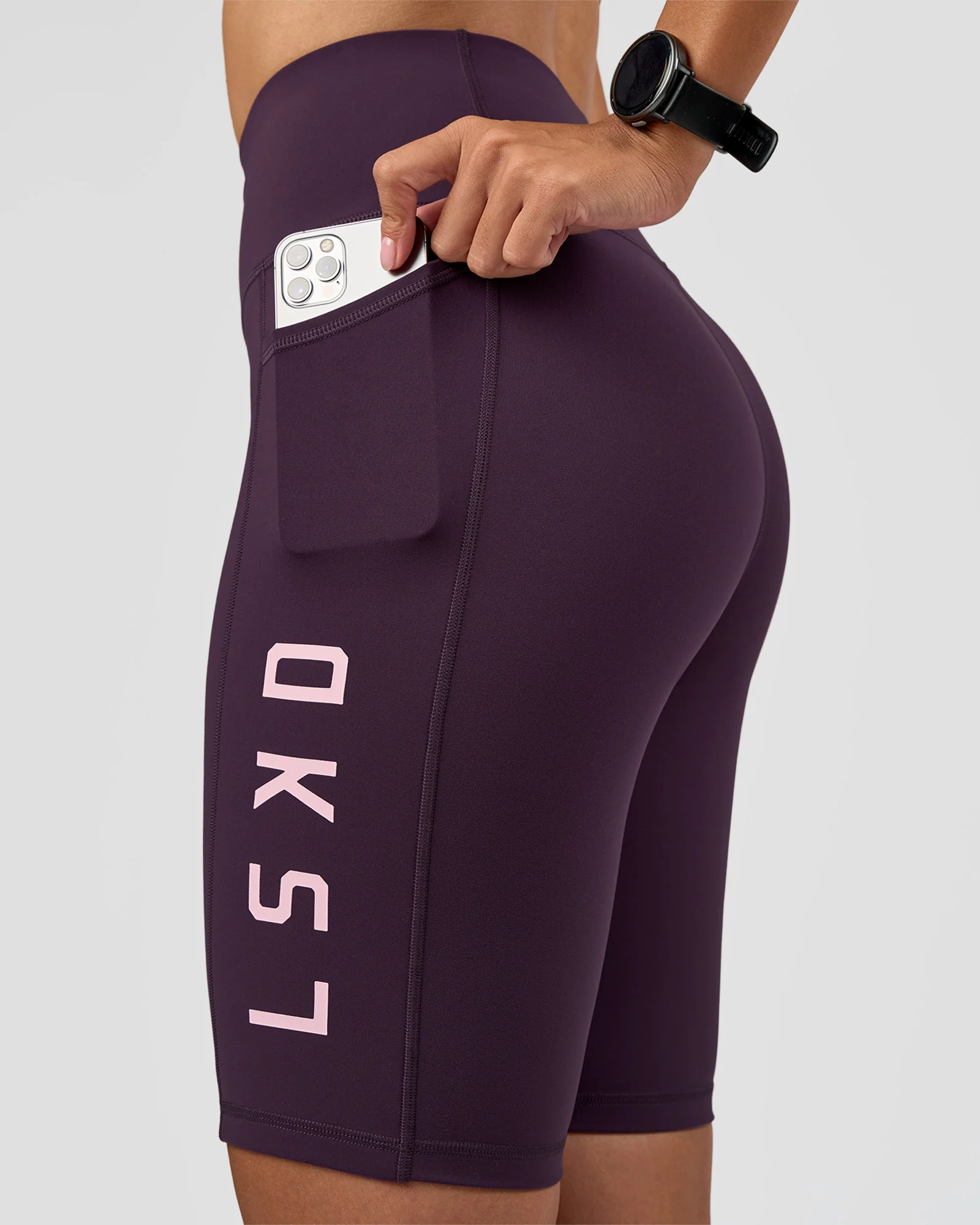 Rep Ultra High-Rise 9" Short Pockets - Midnight Plum-Marshmallow