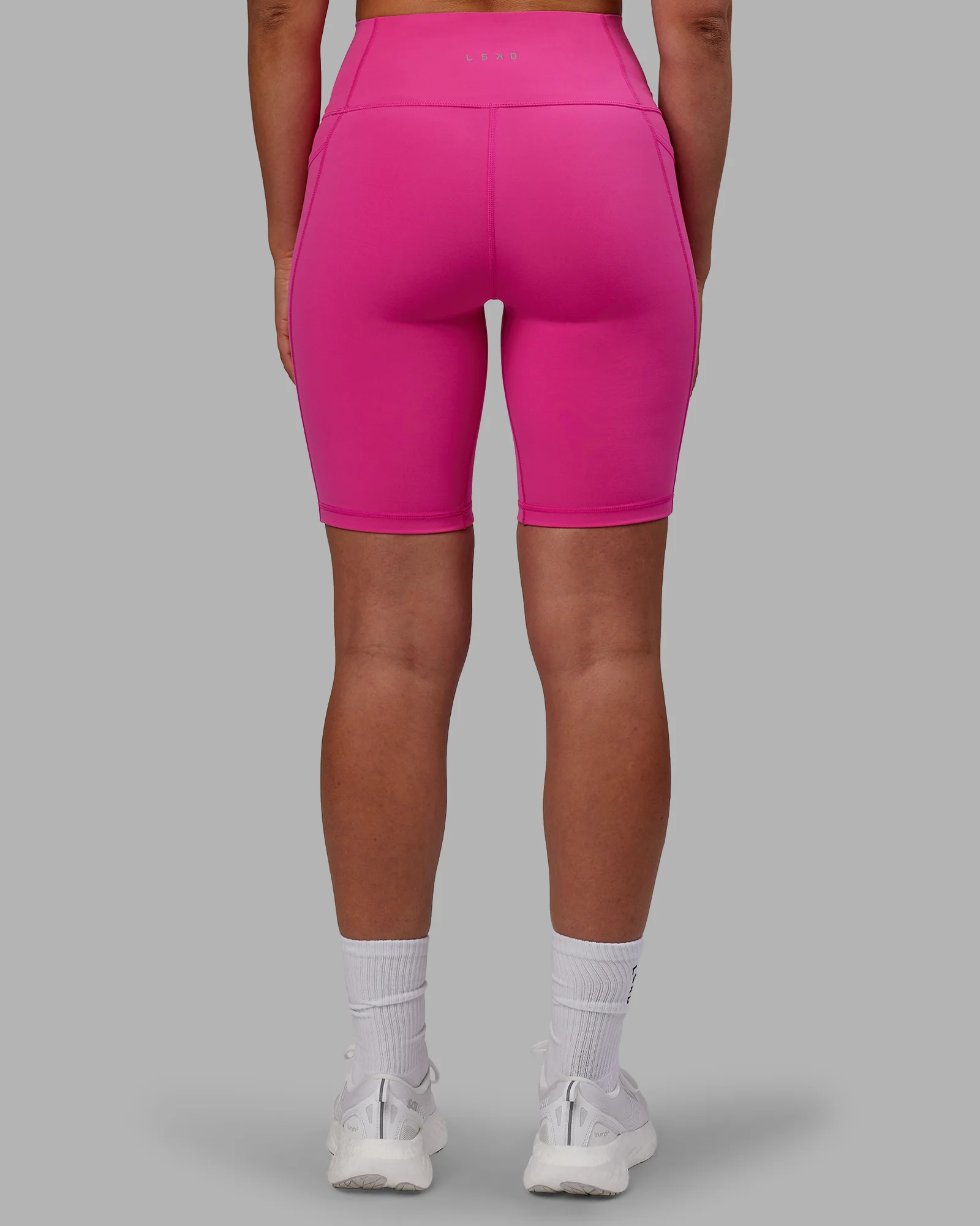Fusion Ultra High-Rise 9" Short Pockets - Fuchsia Pink