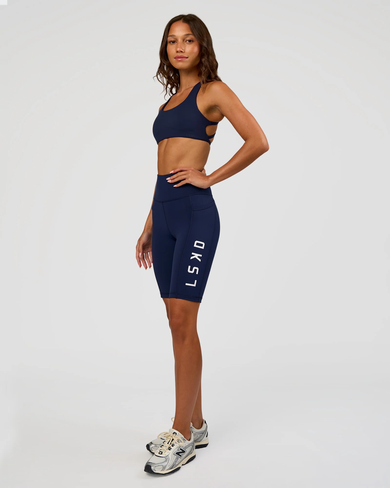 11730-future-navy-white-2xs-future-navy-white-2xs-variation-1.webp Rep Ultra High-Rise 9" Short Pockets - Future Navy-White
