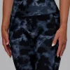 11738-fusion-ultra-high-rise-9-short-pockets-tie-dye-midnight-6.webp Fusion Ultra High-Rise 9" Short Pockets - Tie Dye-Midnight