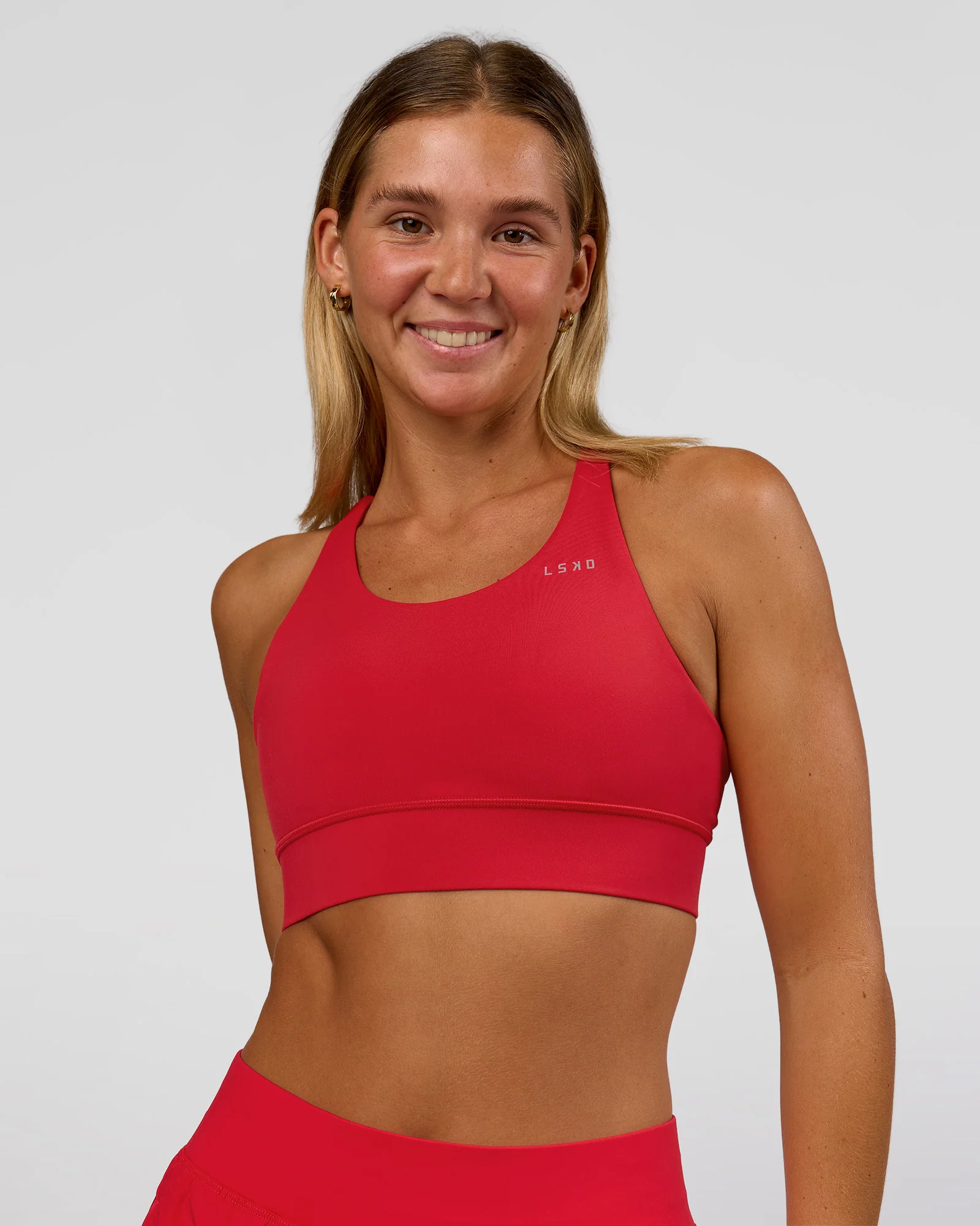 1174-accelerate-sports-bra-scarlet-3.webp Accelerate Sports Bra - Scarlet