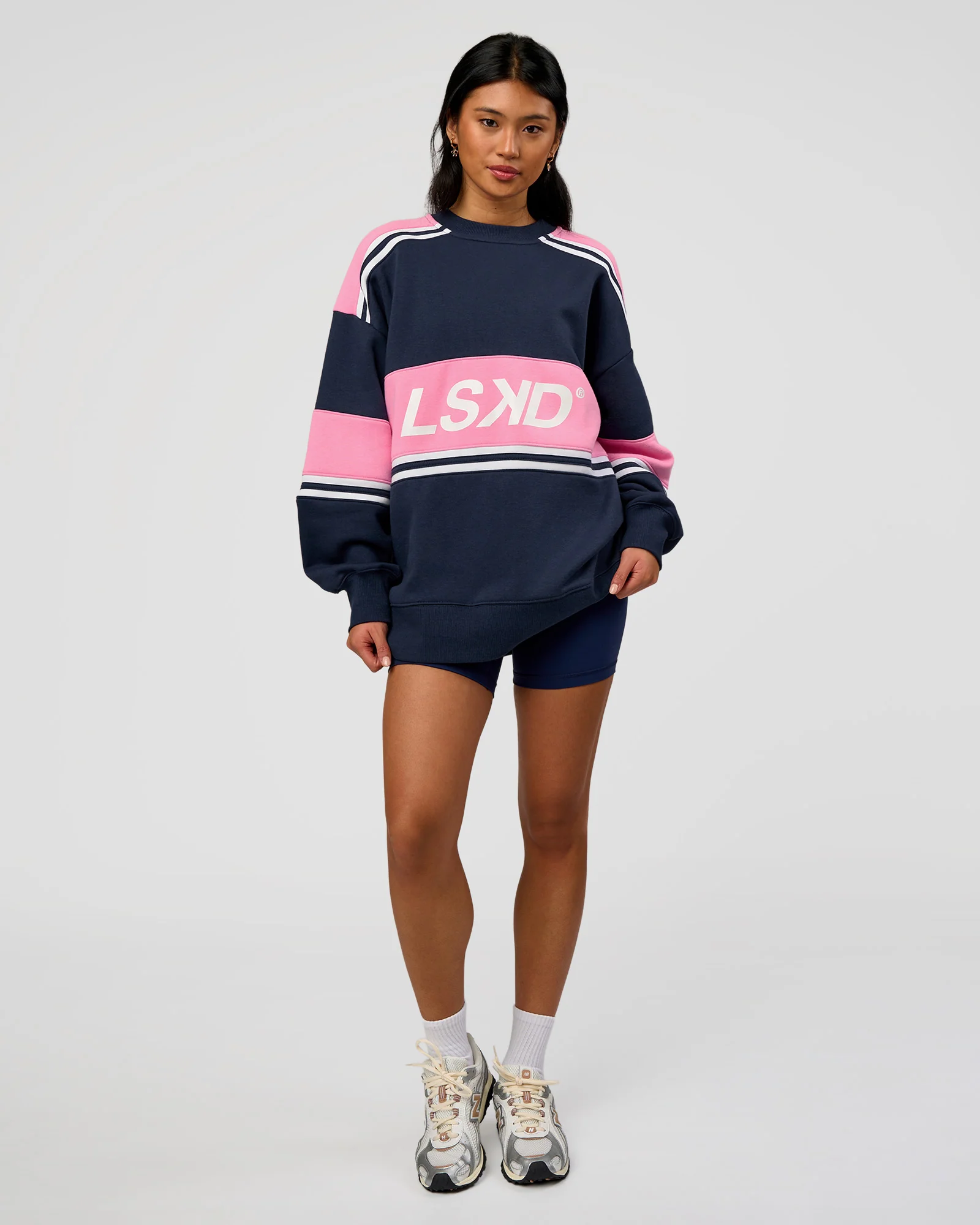 11747-a-team-sweater-oversize-future-navy-candy-pink-9.webp A-Team Sweater Oversize - Future Navy-Candy Pink