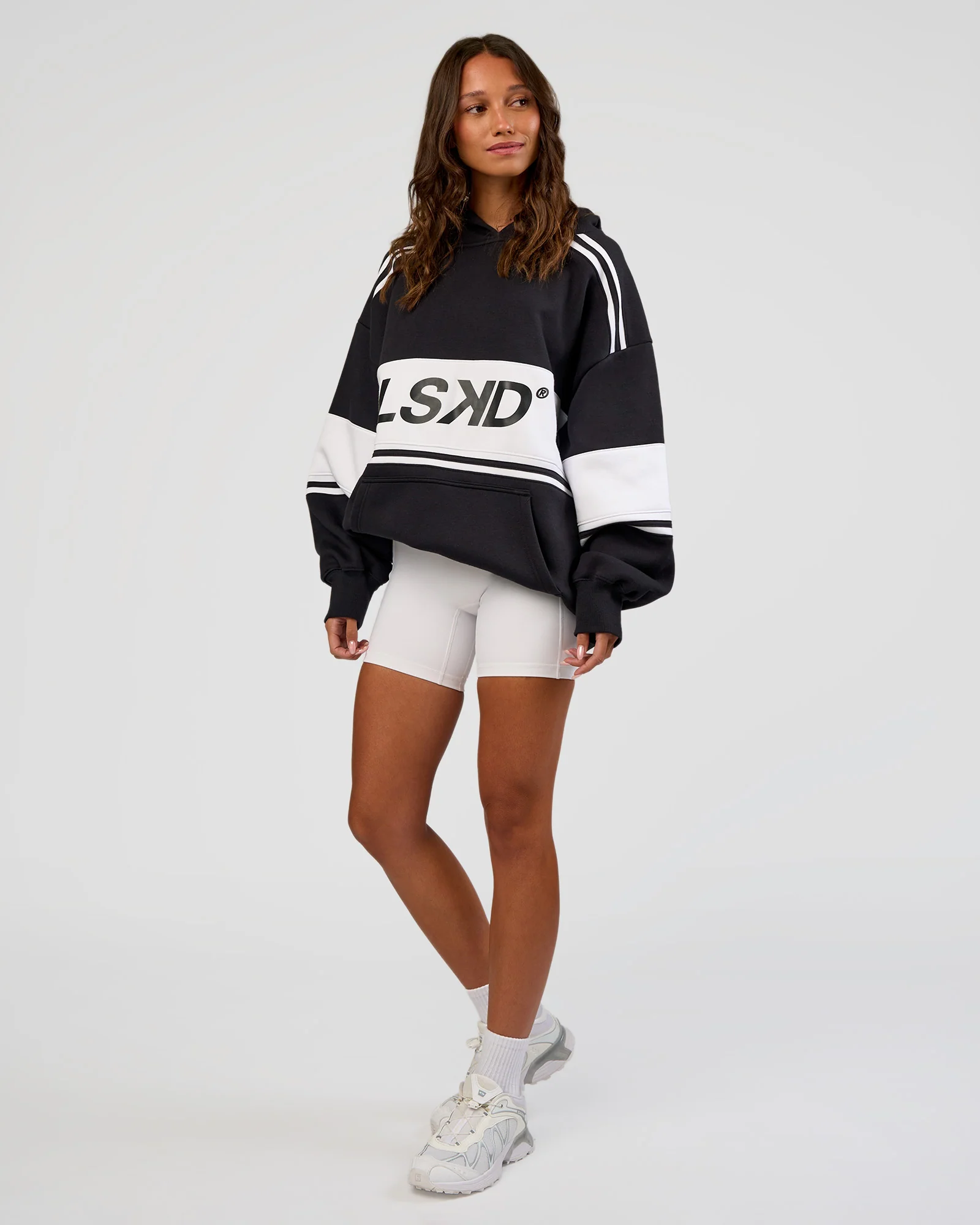 11765-a-team-oversized-hoodie-caviar-white-11.webp A-Team Oversized Hoodie - Caviar-White