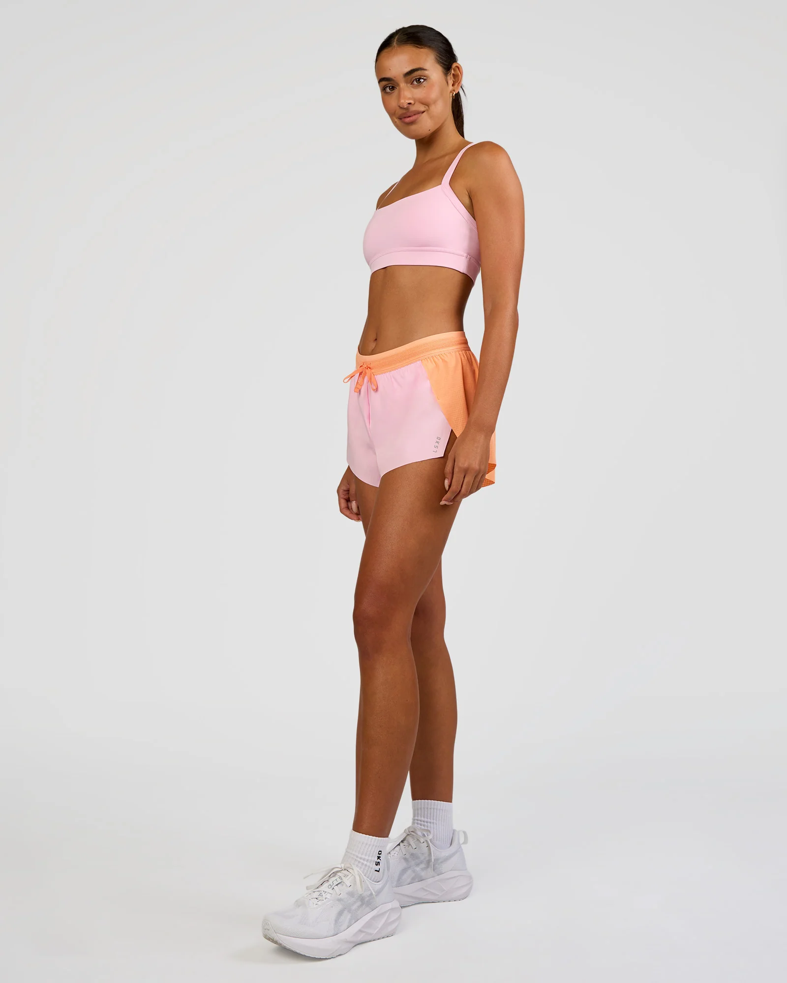 11855-accelerate-3-mid-rise-running-short-cantaloupe-marshmallow-7.webp Accelerate 3" Mid-Rise Running Short - Cantaloupe-Marshmallow
