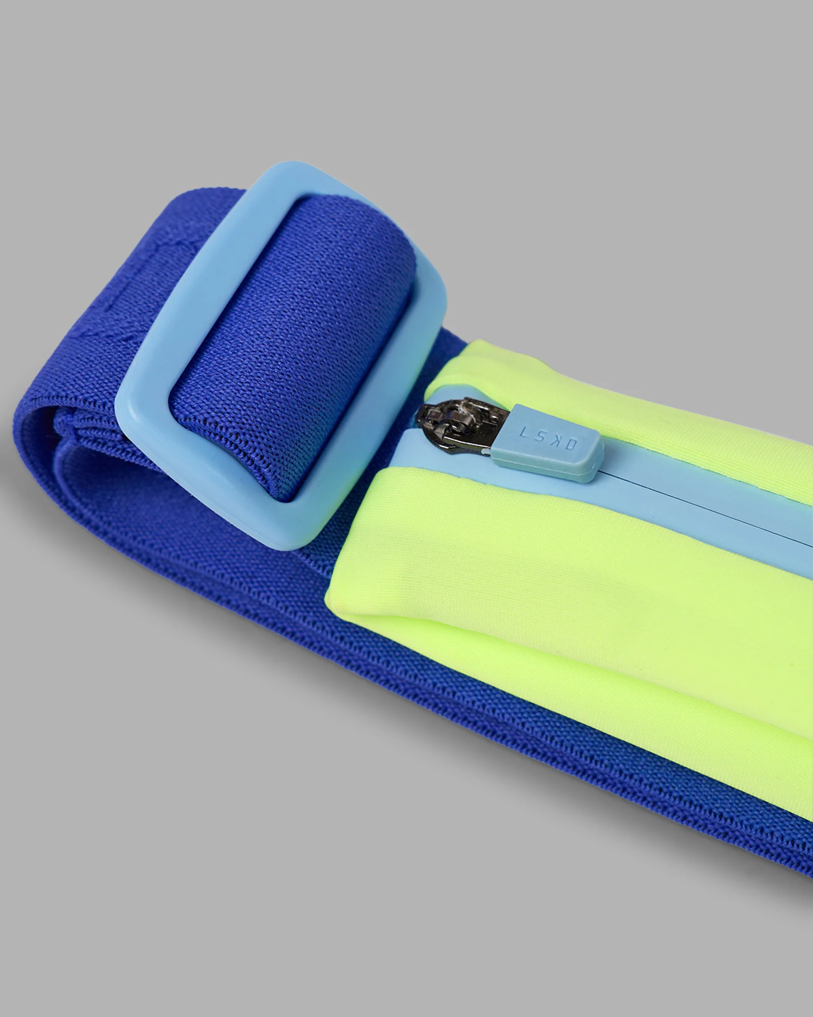 11899-rep-run-belt-2.0-lime-glo-power-cobalt-2.webp Rep Run Belt 2.0 - Lime Glo-Power Cobalt