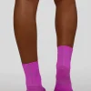 11900-race-fast-performance-quarter-socks-ultra-fuchsia-reflective-3.webp Race Fast Performance Quarter Socks - Ultra Fuchsia-Reflective