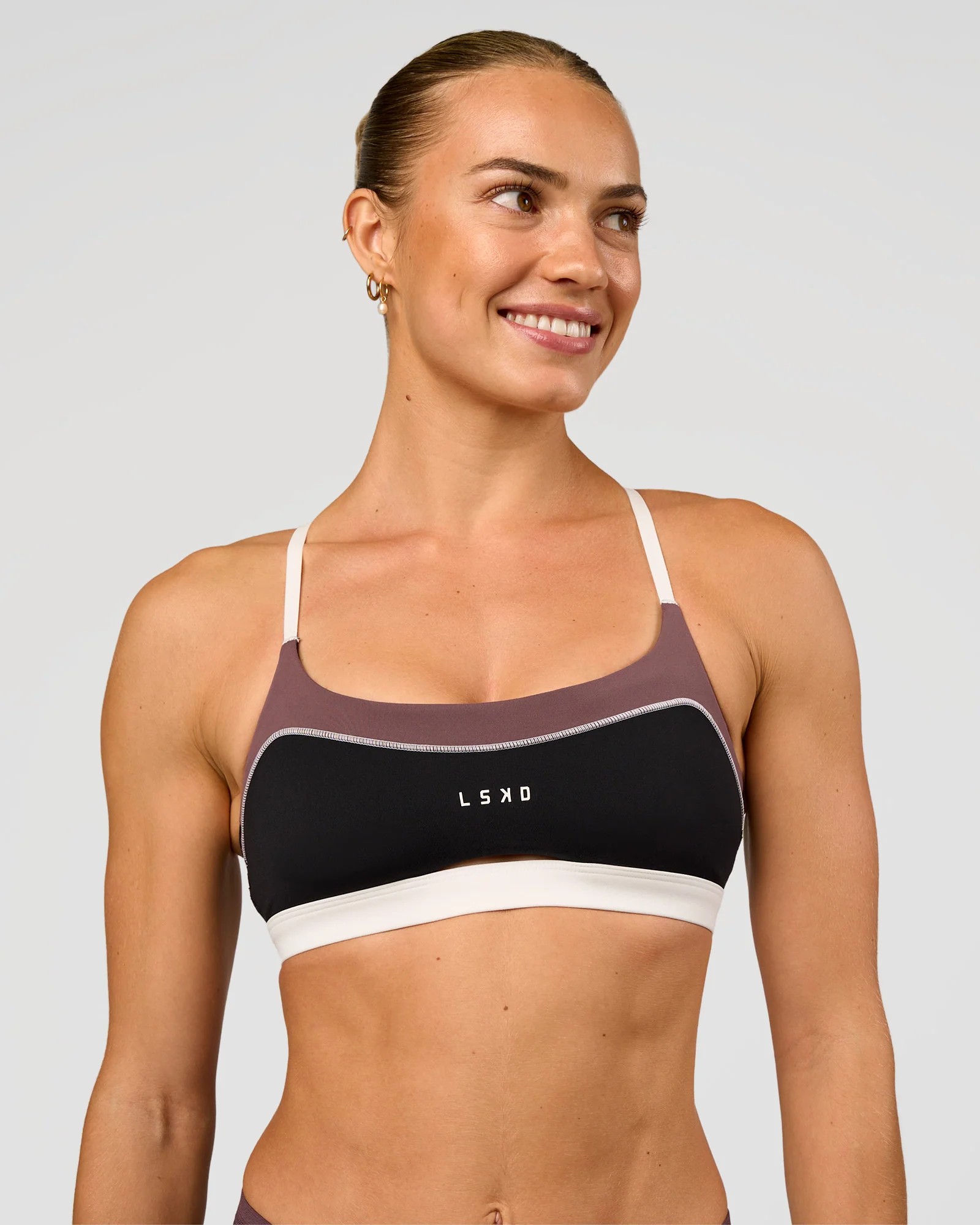 Elevate Sports Bra - Black-Multi