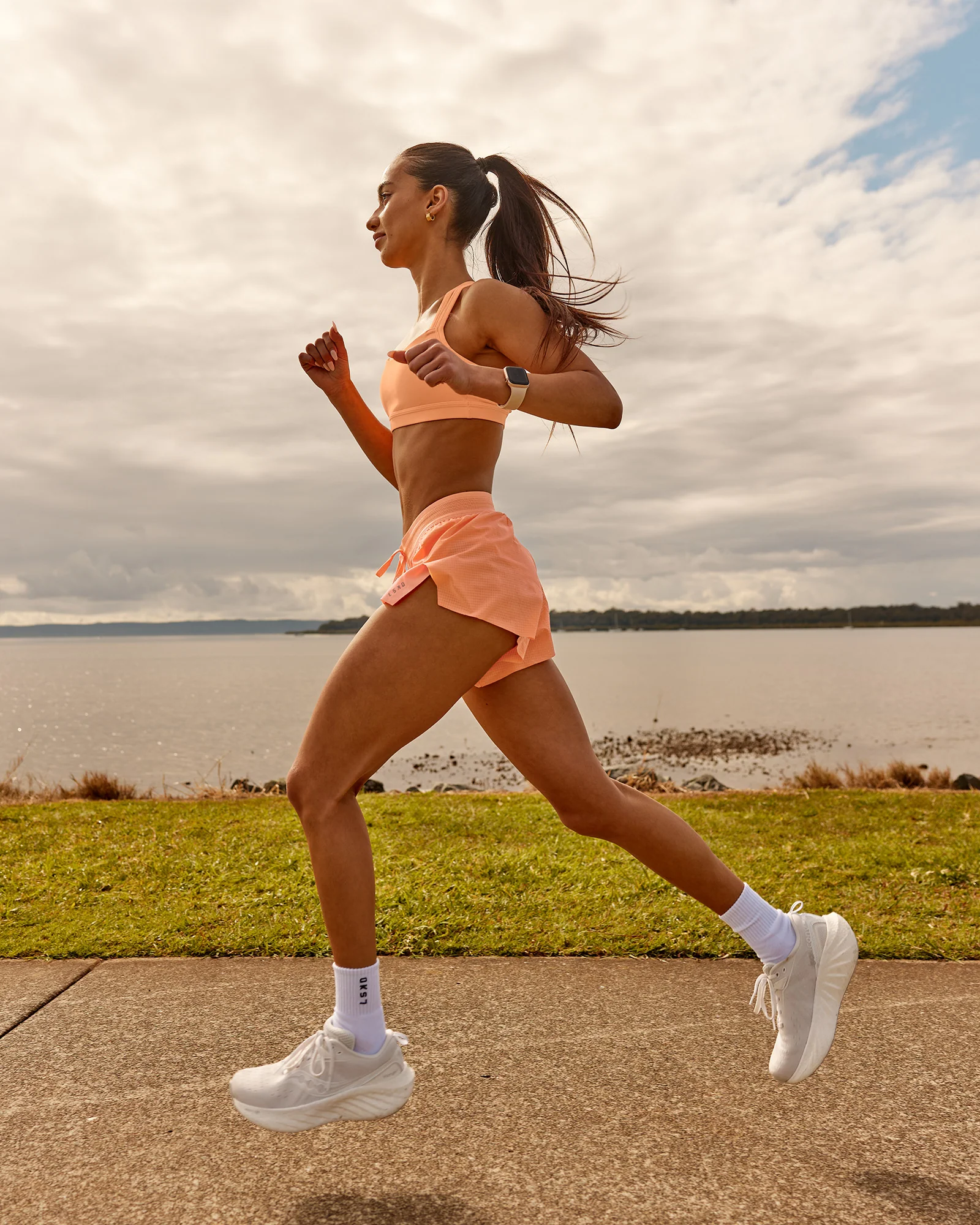 12125-accelerate-3-mid-rise-running-short-cantaloupe-11.webp Accelerate 3" Mid-Rise Running Short - Cantaloupe