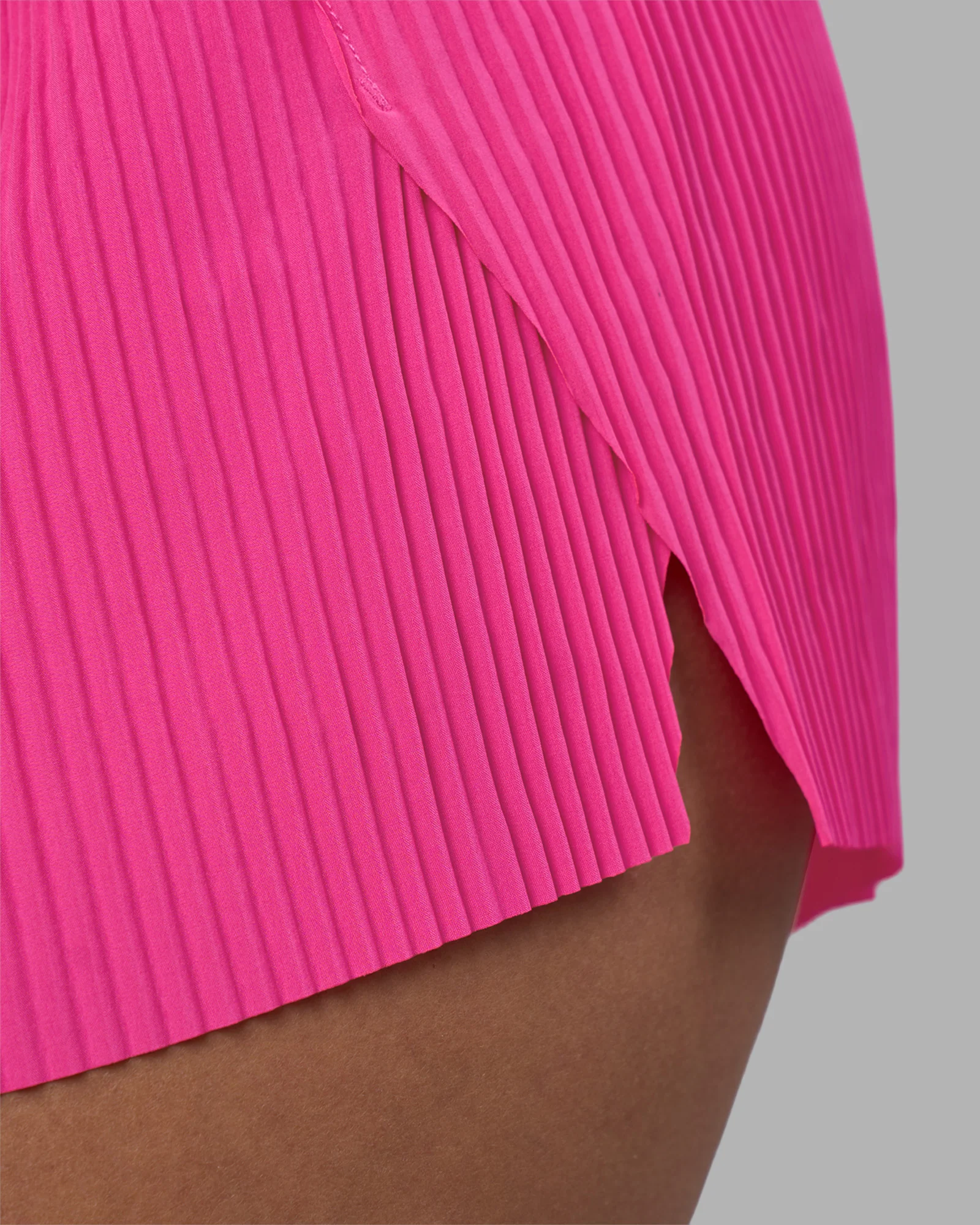 12168-accelerate-3-pleated-mid-rise-running-short-ultra-pink-12.webp Accelerate 3" Pleated Mid-Rise Running Short - Ultra Pink