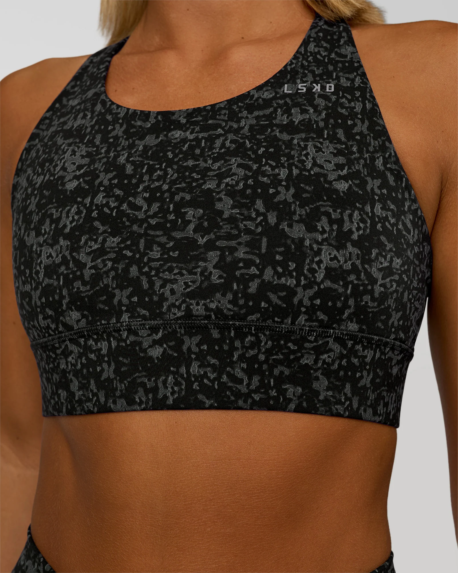 Accelerate Sports Bra - Energy Print Black