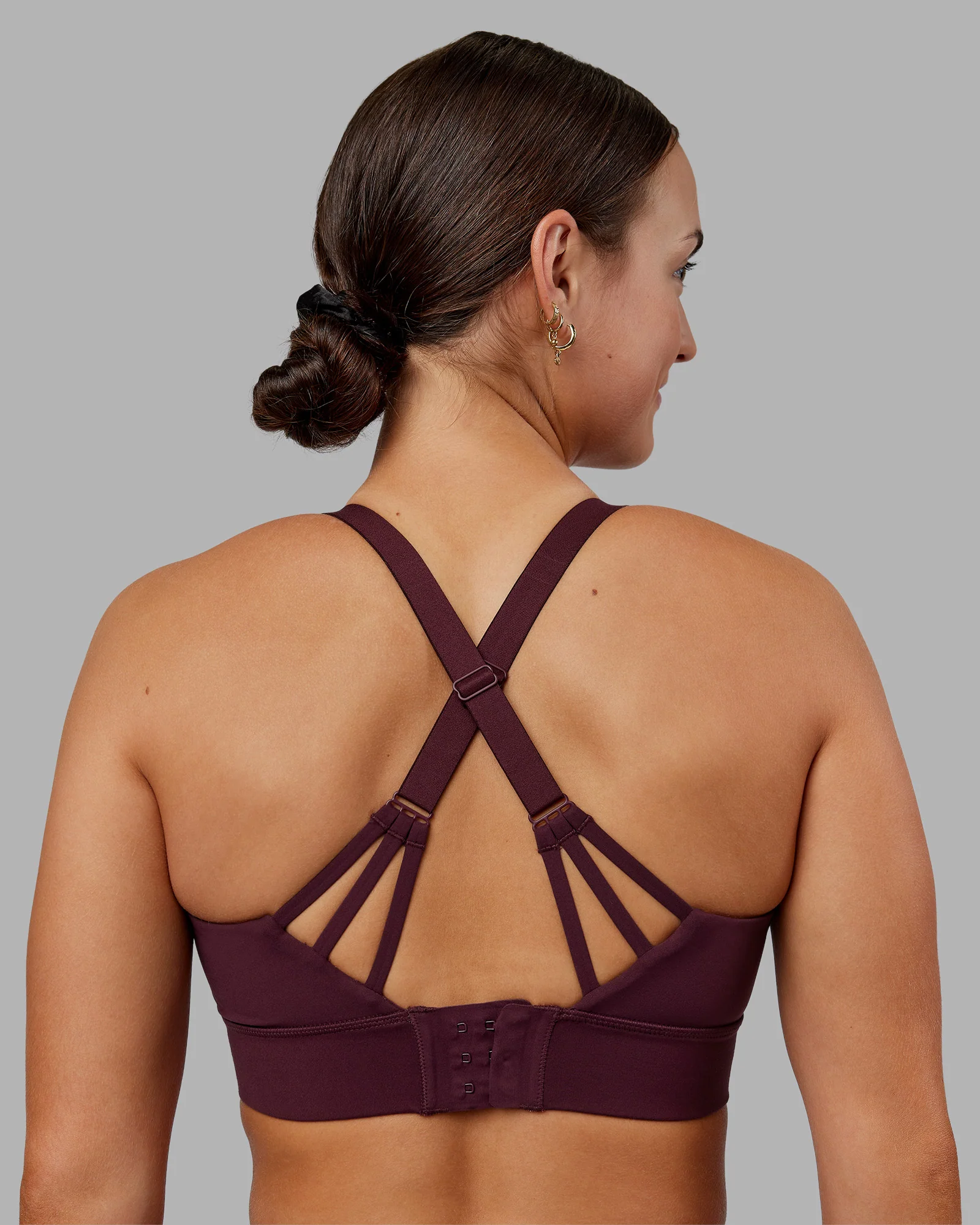 12505-accelerate-split-strap-sports-bra-cherry-lacquer-6.webp Accelerate Split Strap Sports Bra - Cherry Lacquer