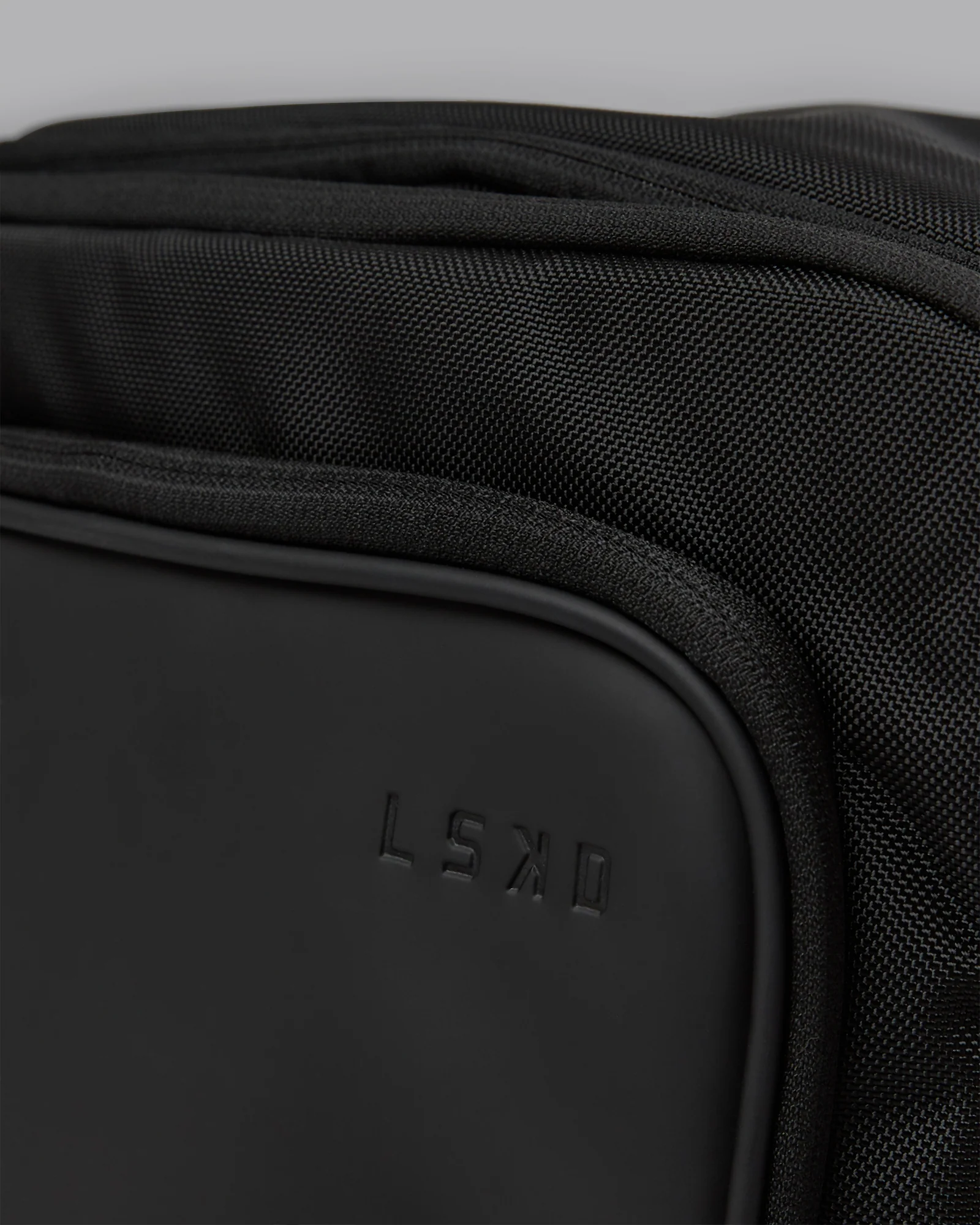 12532-functional-training-backpack-35l-black-14.webp Functional Training Backpack 35L - Black