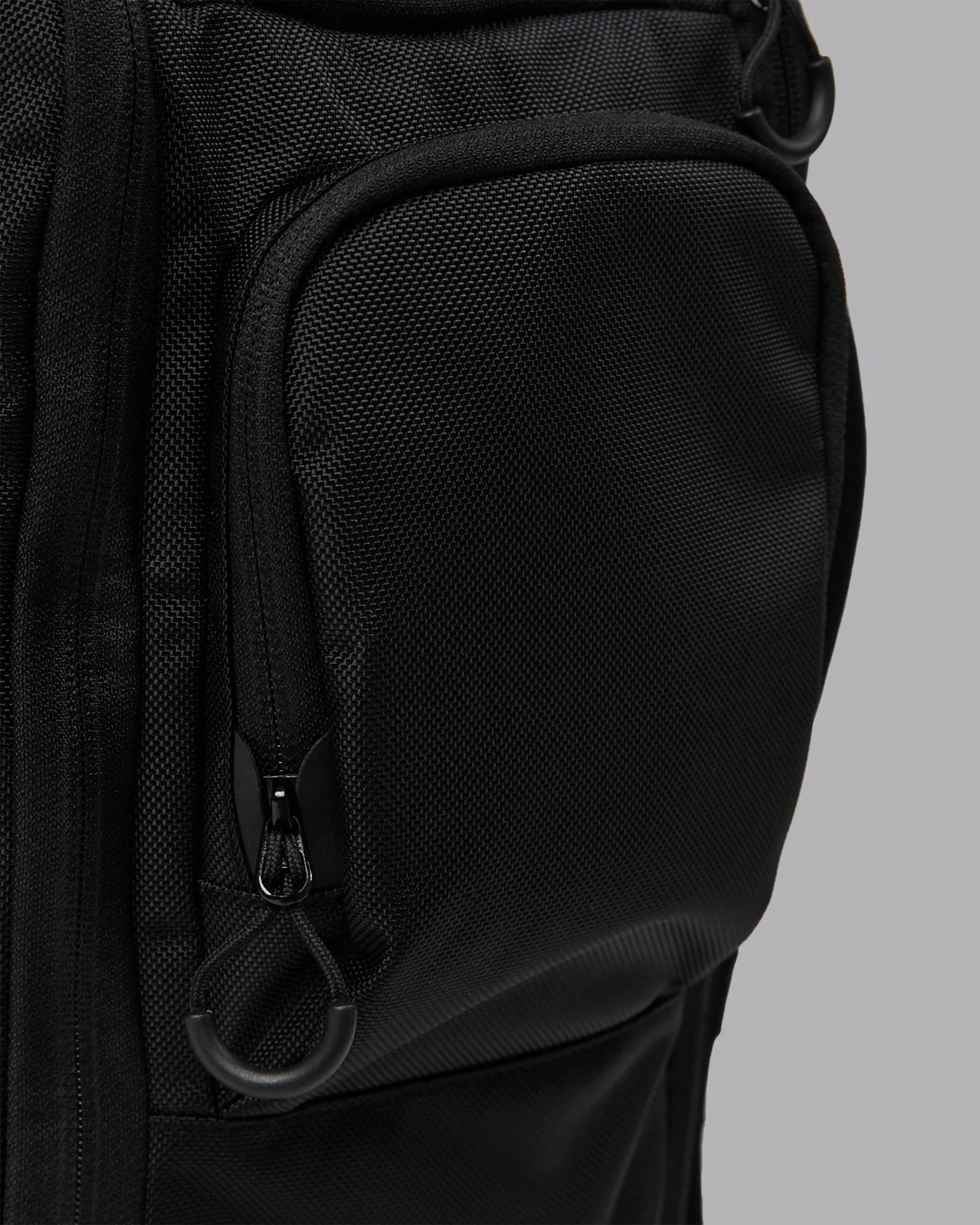 12532-functional-training-backpack-35l-black-15.webp Functional Training Backpack 35L - Black